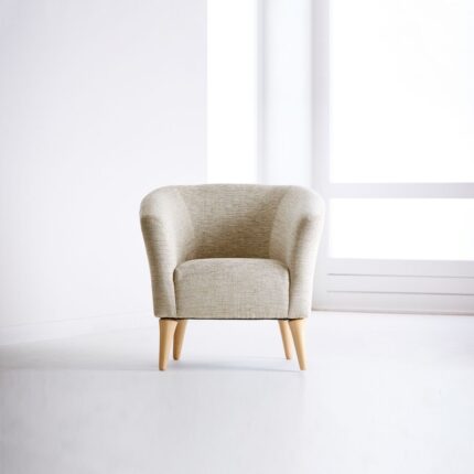 MIK Cushioned Fancy Armed Chair
